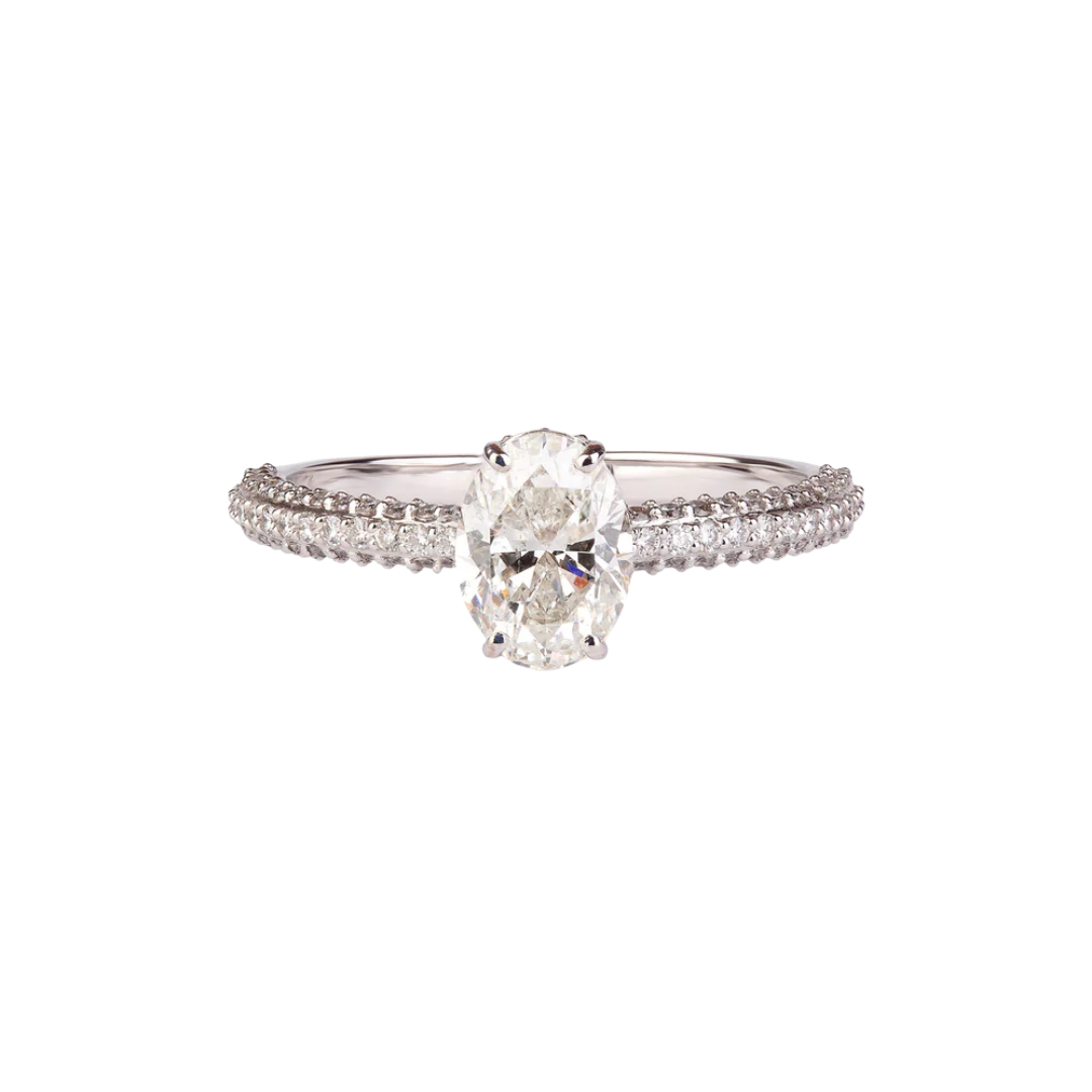 Gold ring with a 0.70 ct oval cut diamond, GIA