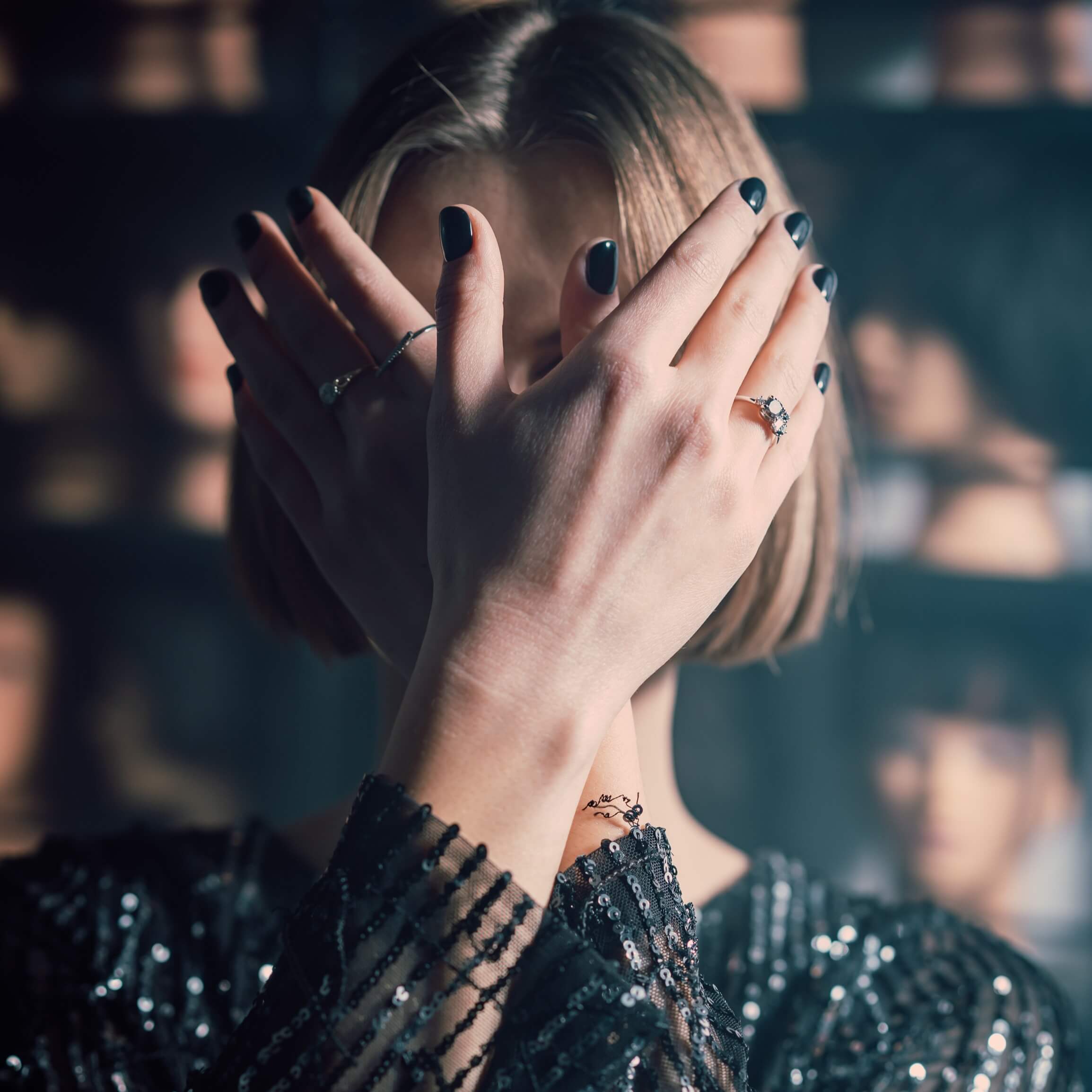 Złoty pierścionek z diamentem Salt and Pepper