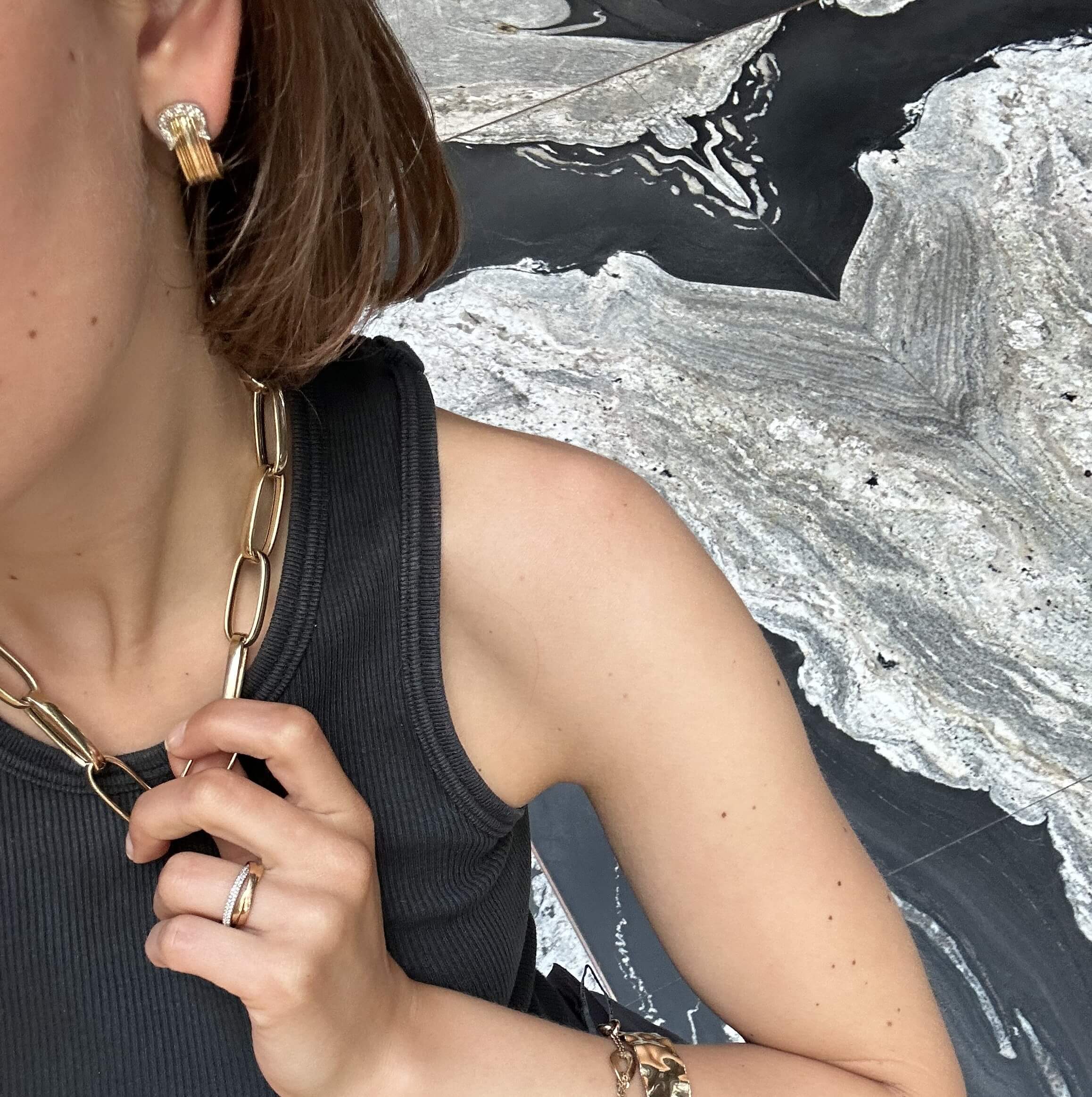 Gold chain necklace with large links