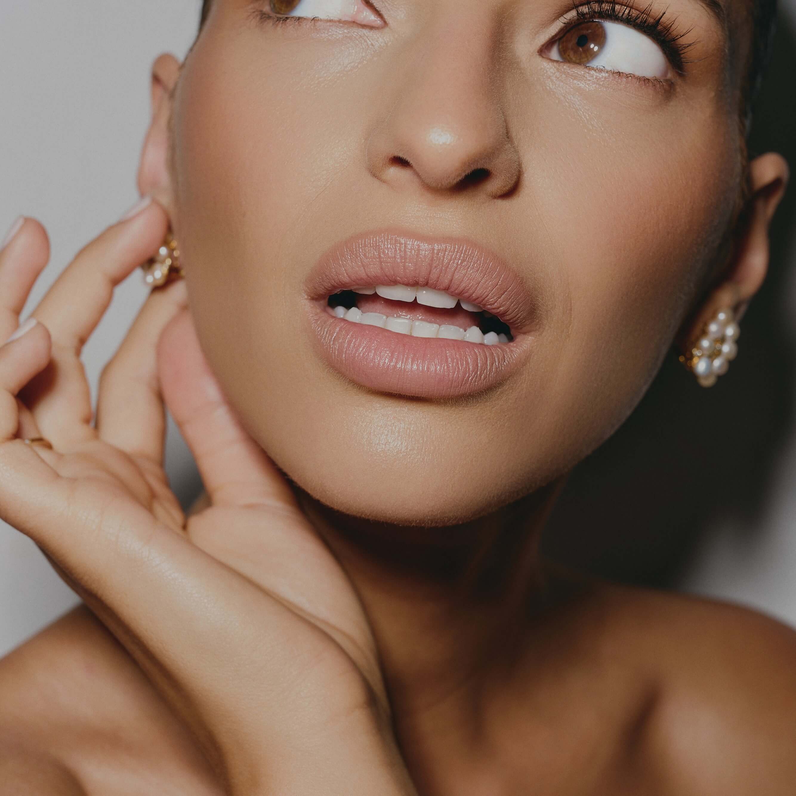 Golden clip-on earrings with diamonds and baroque pearls, Vintage