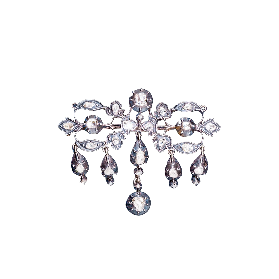 Gold and silver bow brooch with 1.35 ct diamond rosettes, late 19th century.