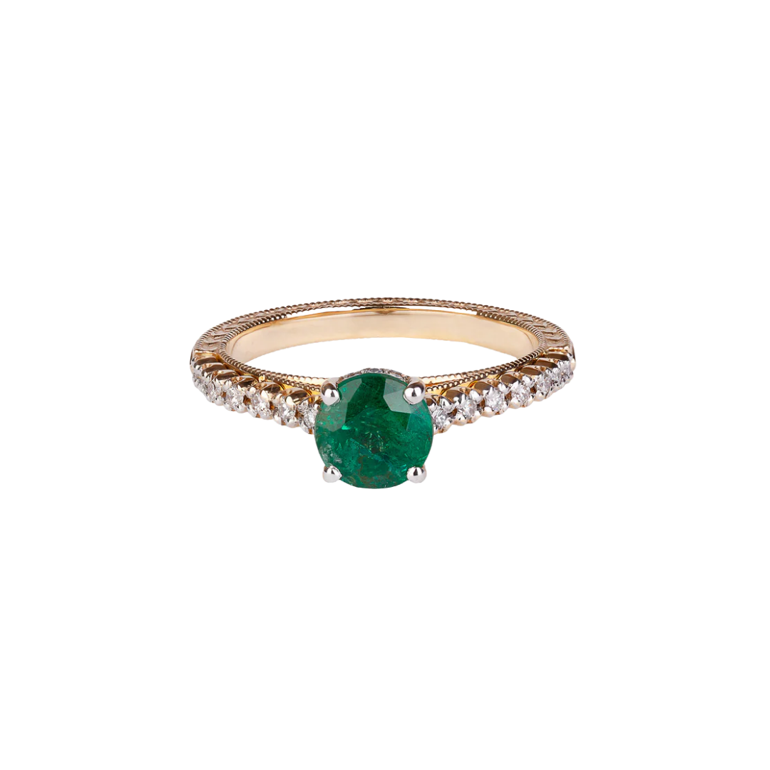 Gold ring with emerald and diamonds