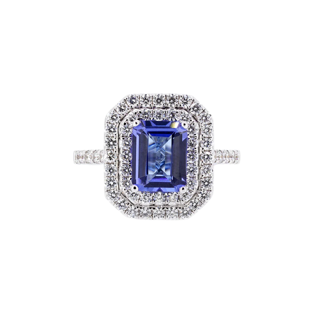 Gold ring with tanzanite and diamonds