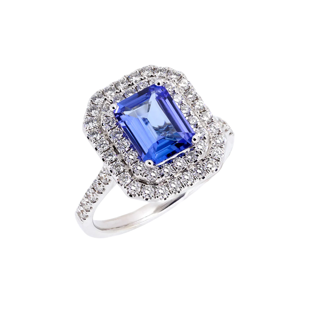 Gold ring with tanzanite and diamonds