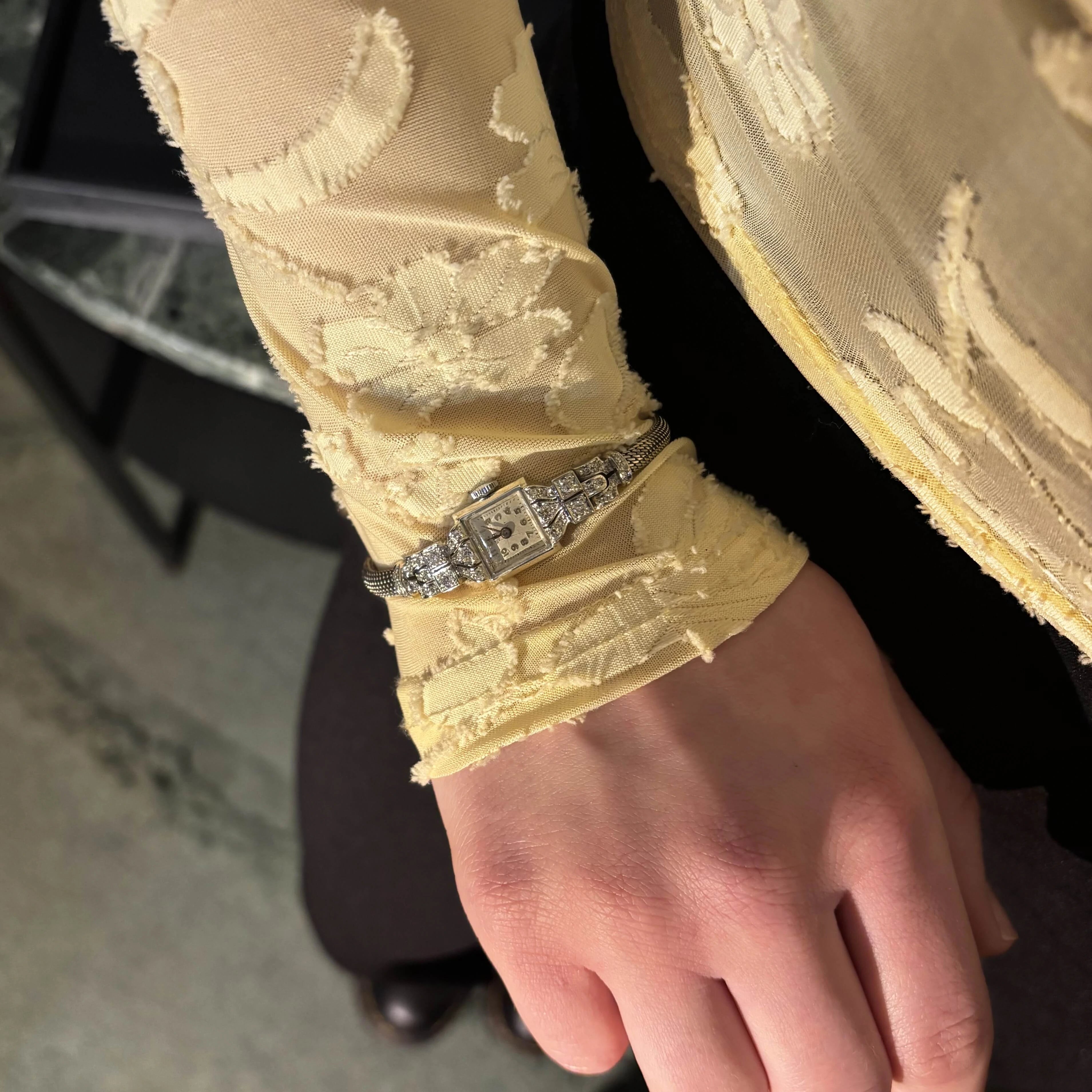 Złoty zegarek biżuteryjny z diamentami HERVA, Vintage Art Deco, Swiss Made