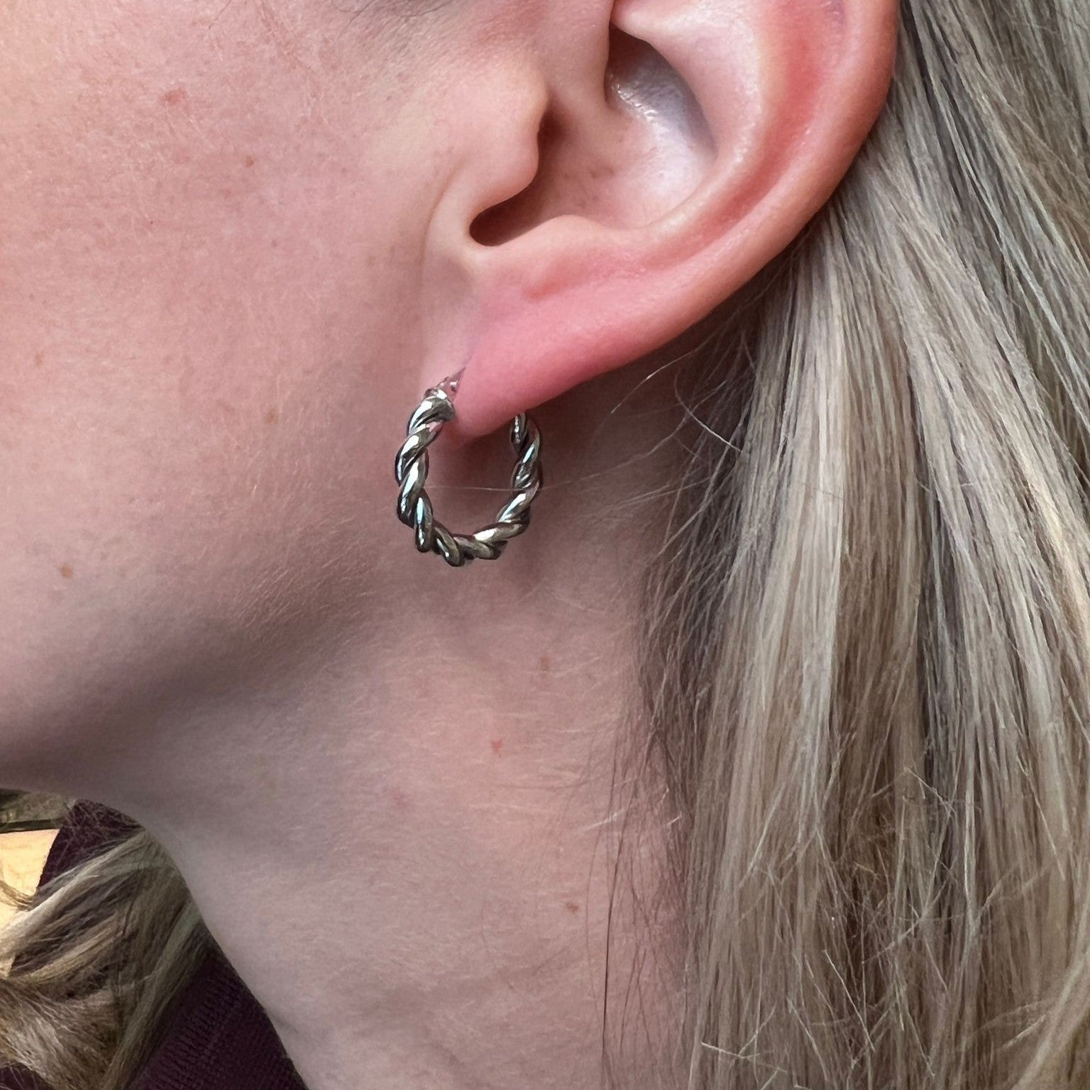 Gold twisted hoop earrings