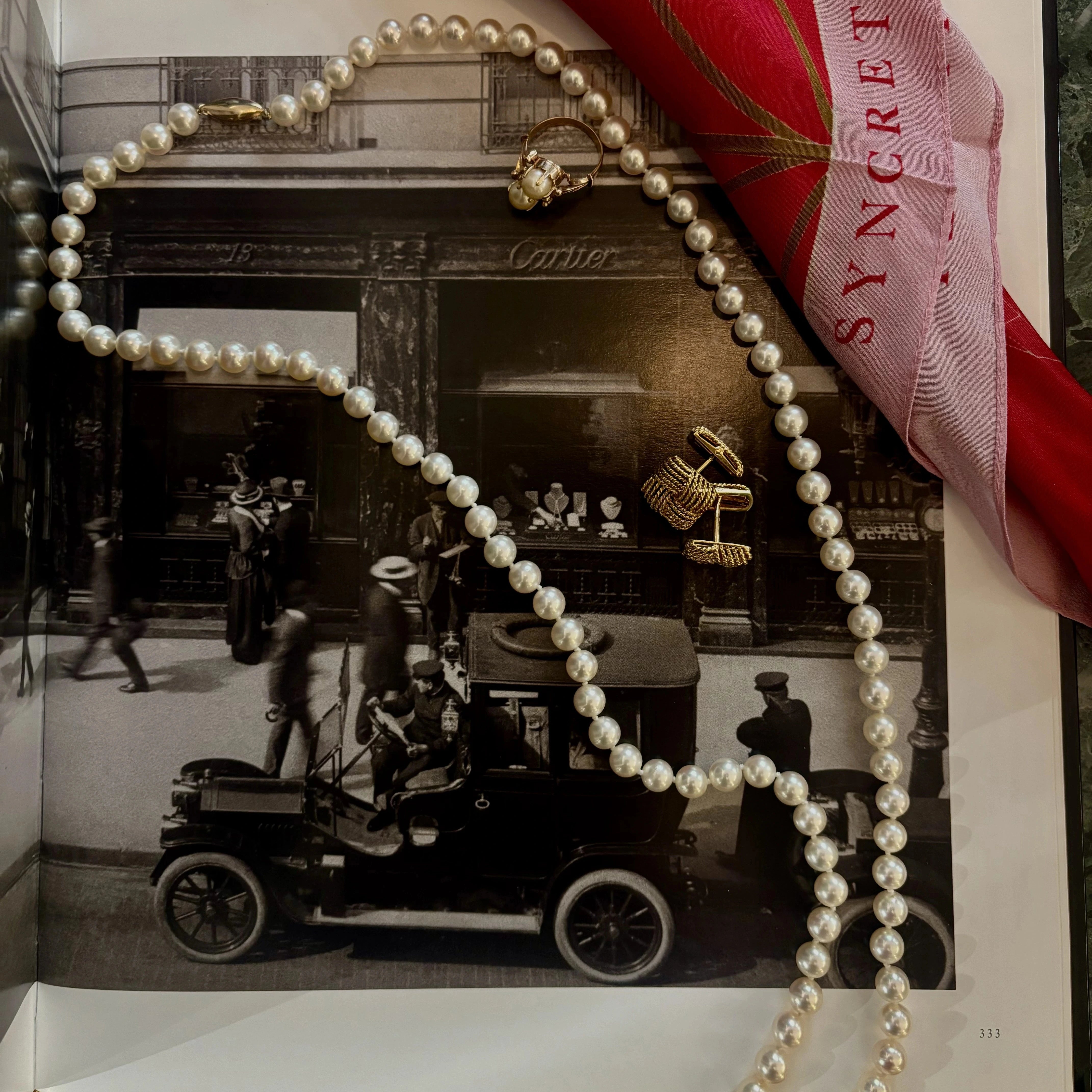 Długi naszyjnik z pereł Akoya, Złoto 585, Vintage, Chicago IL, USA