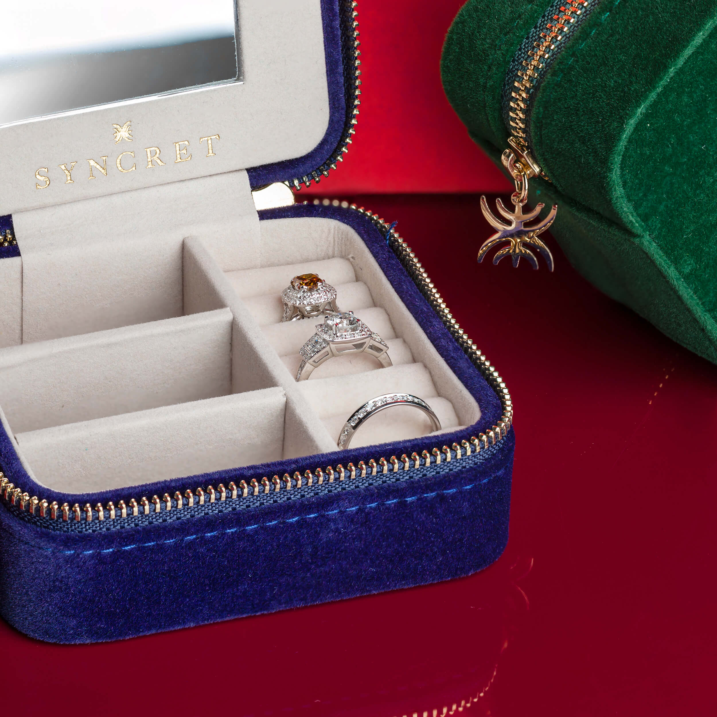 Szkatułka na biżuterię - SYNCRET