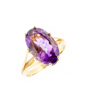 Gold ring with oval Madagascar amethyst - 2