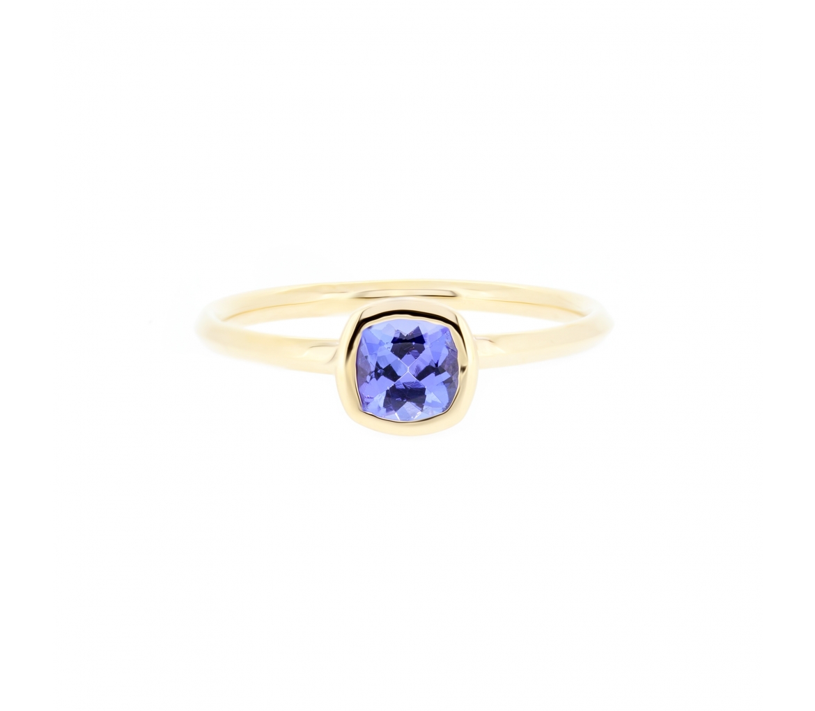 Gold ring with tanzanite - 2