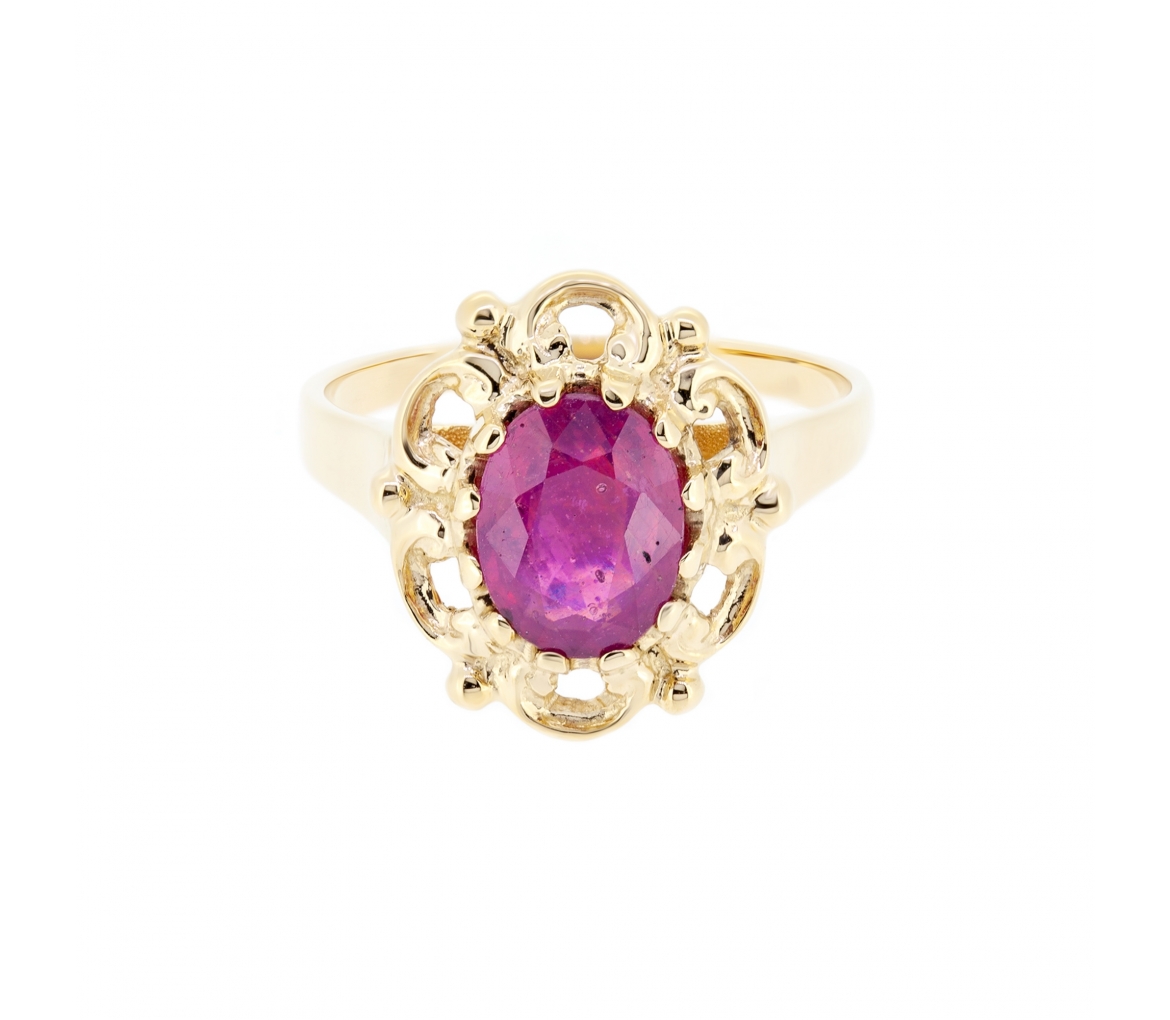 Gold ring in retro style with natural ruby - 1