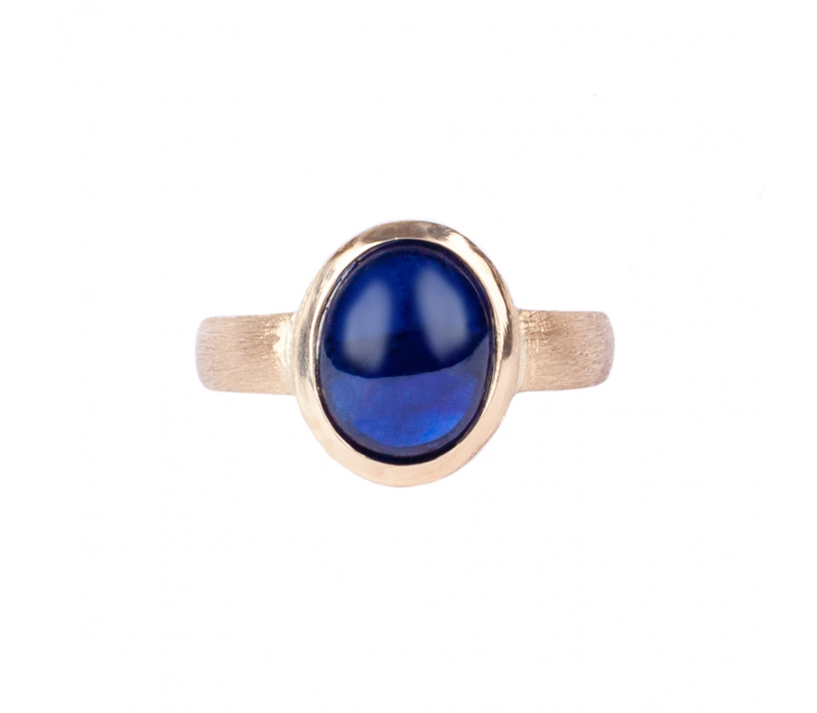 Cabochon sapphire ring - 1