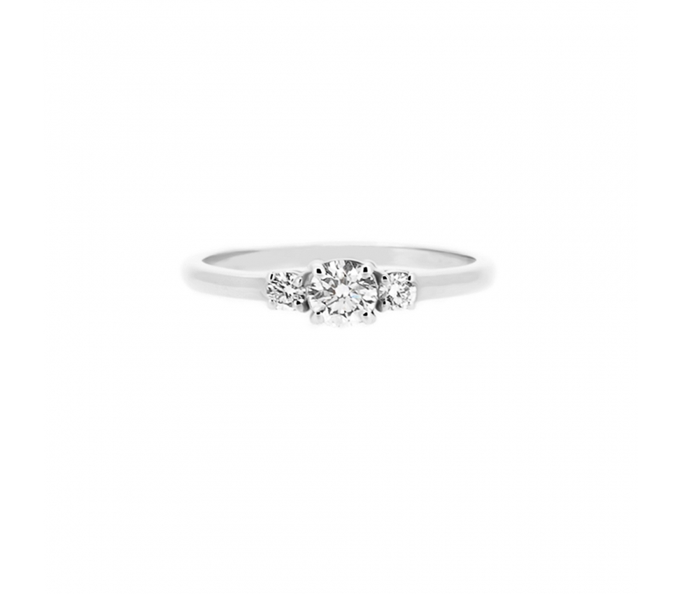 Gold engagement ring with diamonds - 1