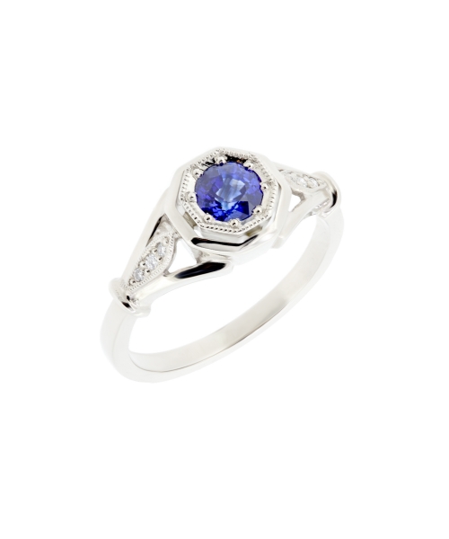 Retro style sapphire and diamond ring - 2