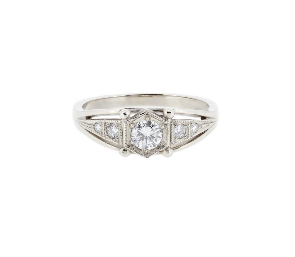 Retro style diamond ring - 1