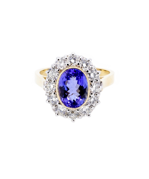 Gold ring with oval tanzanite and diamonds - 1