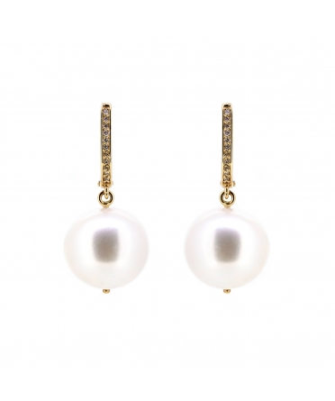 Pearl and diamond earrings - 1