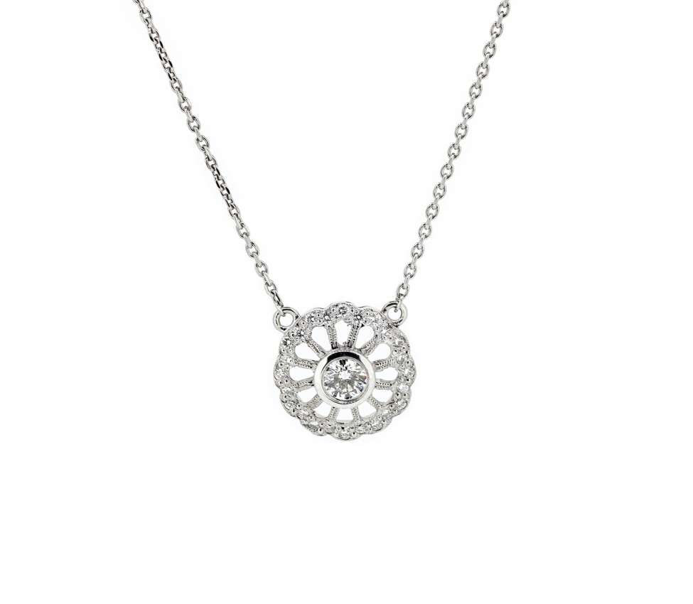 Platinum retro style diamond necklace - 1