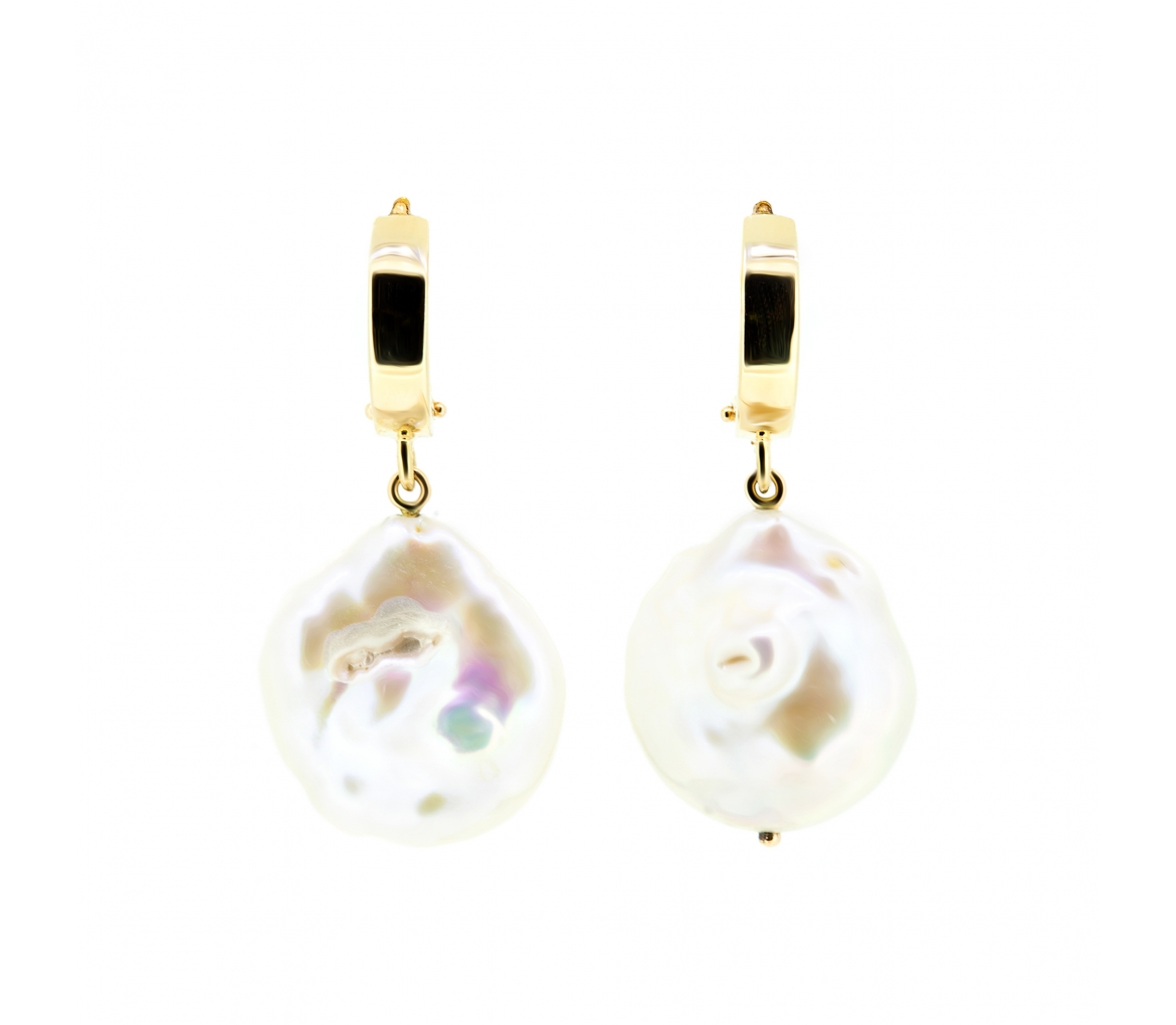 Gold baroque pearls earrings huggies - 1