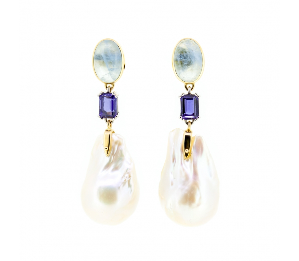 Gold stud earrings with big baroque fireball pearl, aquamarine and iolit - 1