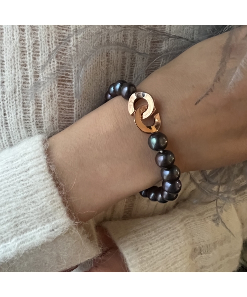 Black pearls bracelet with rose gold clasp - 2