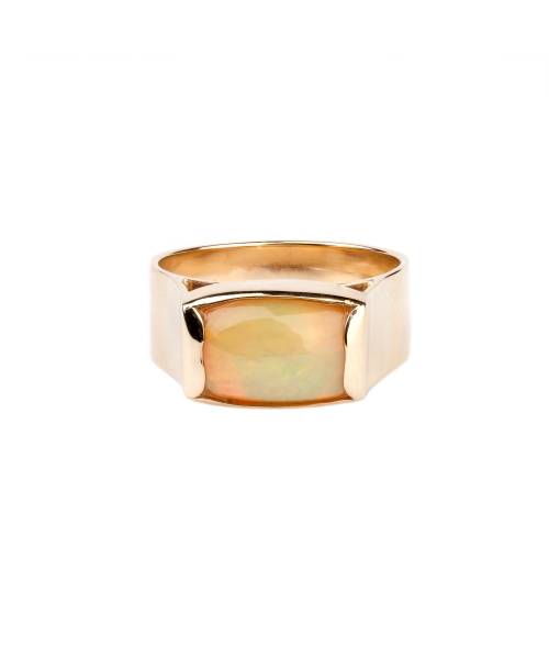 Gold signet ring with Ethiopian opal - 1