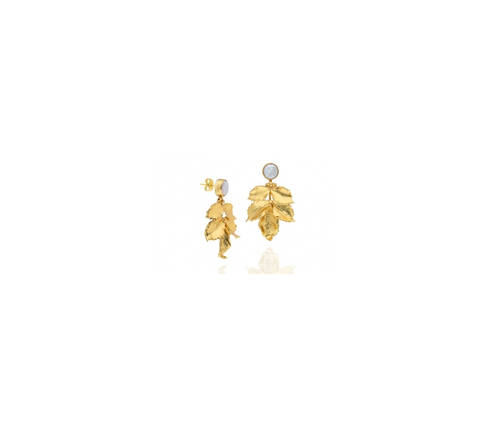 Goldplated artistic bronze earrings with pearls - 1