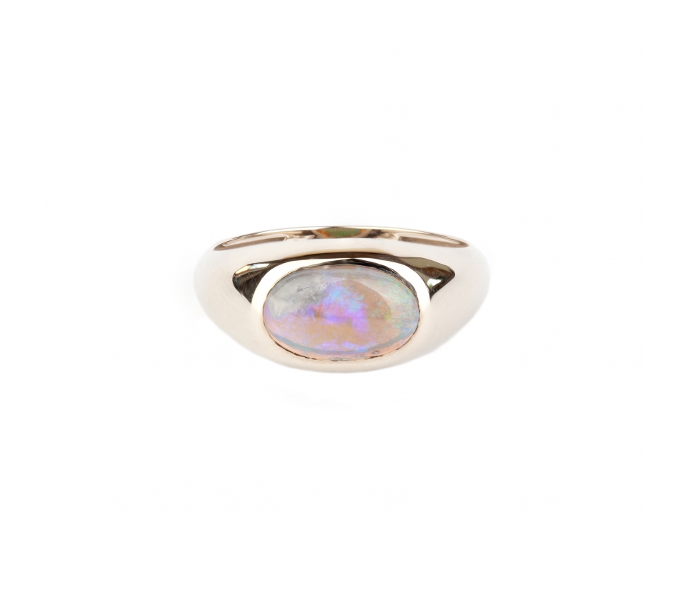 Gold signet ring with Etiopian opal - 1