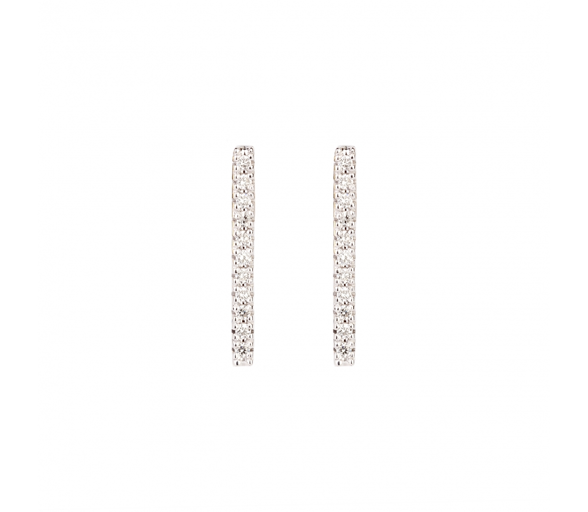 Gold Minimal stud earrings with diamonds - 1