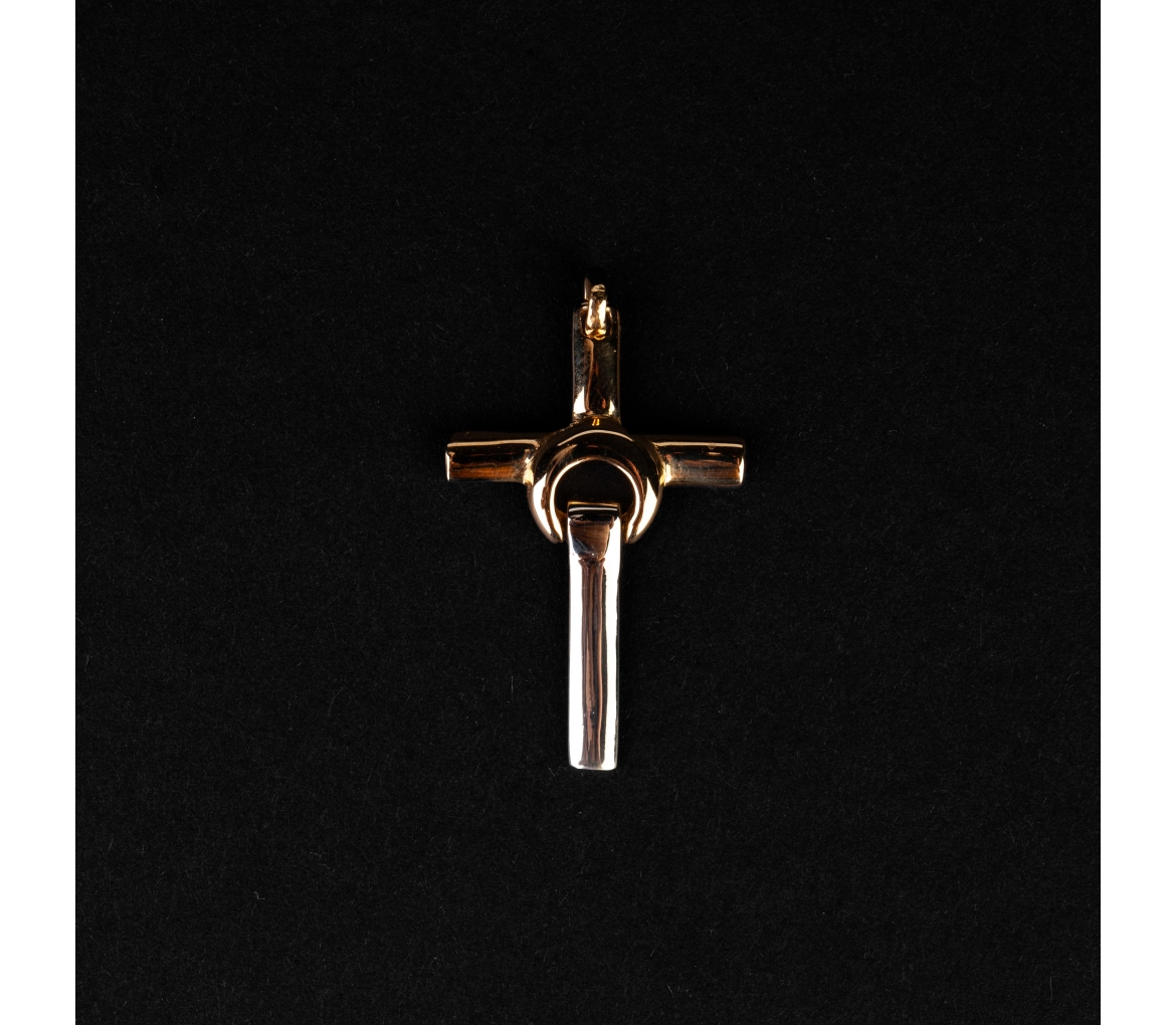 Gold cross pendant - 1