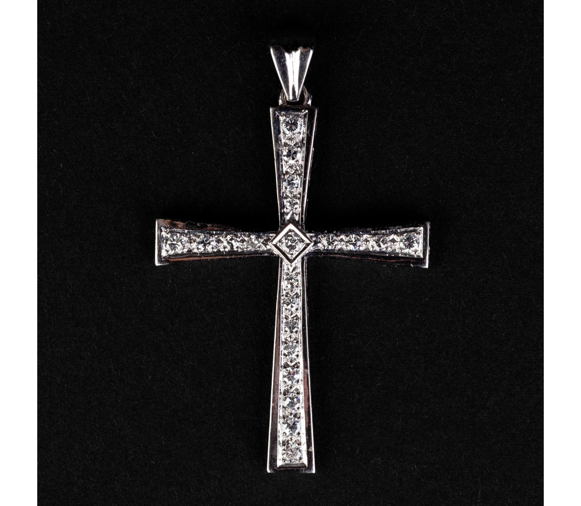 Gold vintage cross pendant with diamonds - 1