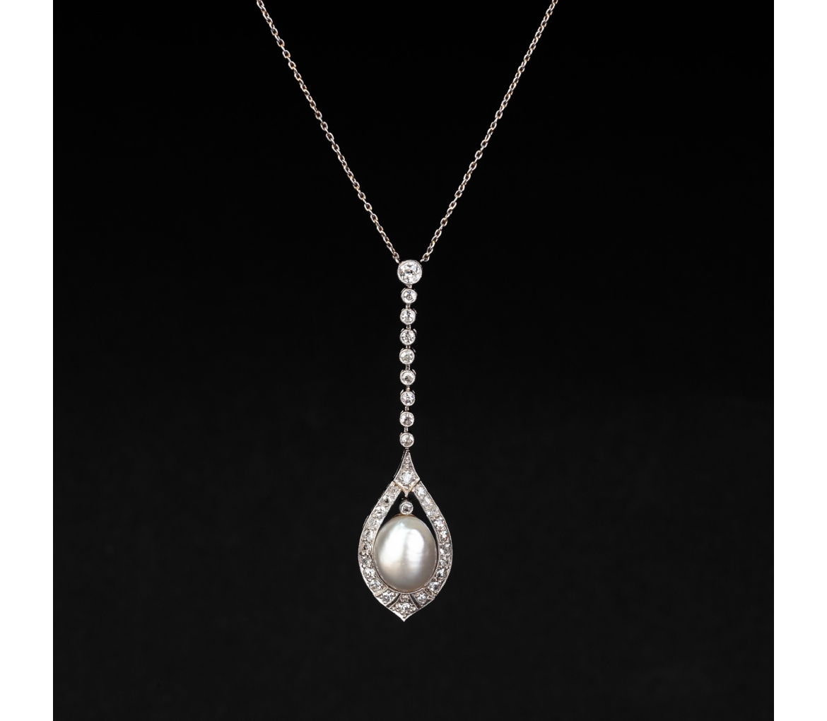 Platinum Art Deco necklace with white pearl and diamonds, Paris - 1