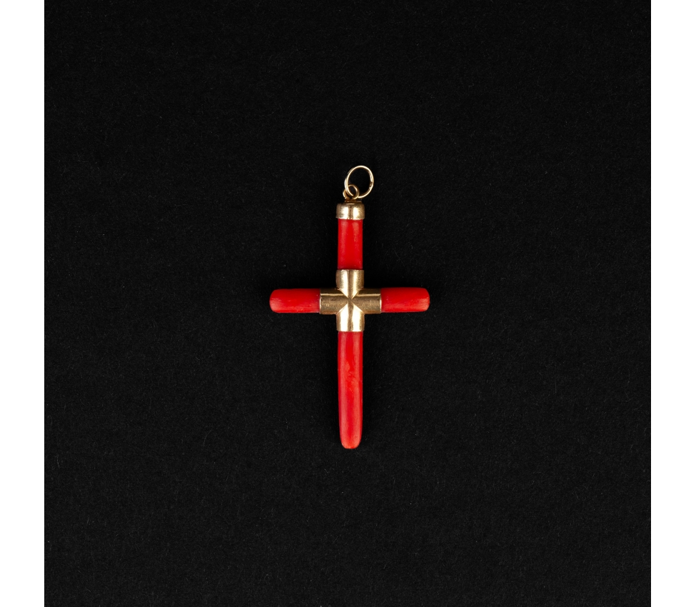 Gold cross pendant with coral, 19th century - 1