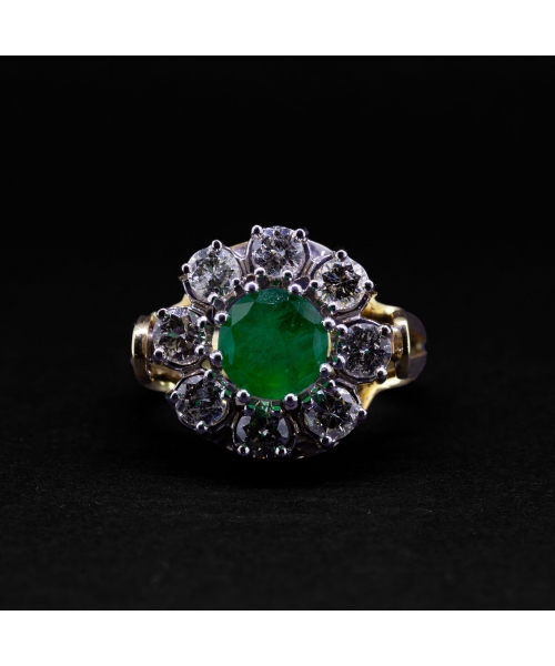 Gold vintage ring with diamonds and emerald - 2