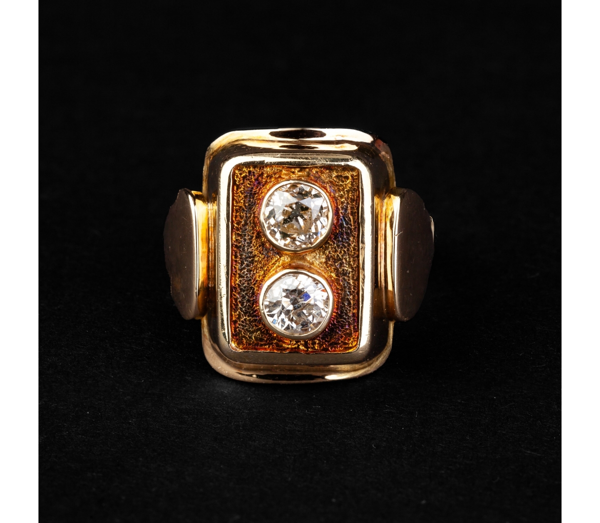 1960s gold signet ring with diamonds - 1