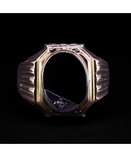 Gold signet ring with hematite and Old Mine cut diamond - 1