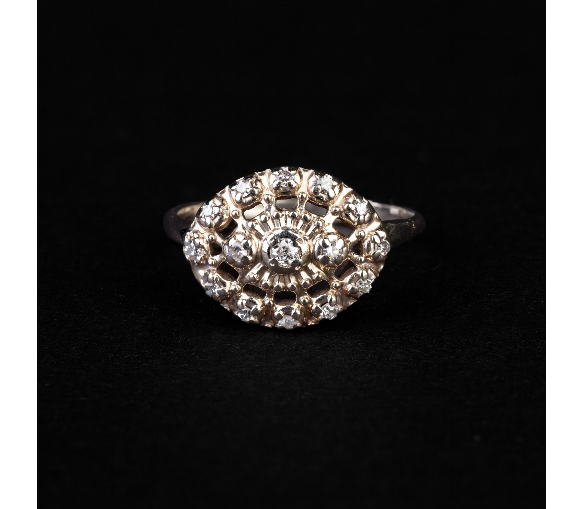 Gold ring with diamonds from the mid-20th century - 1