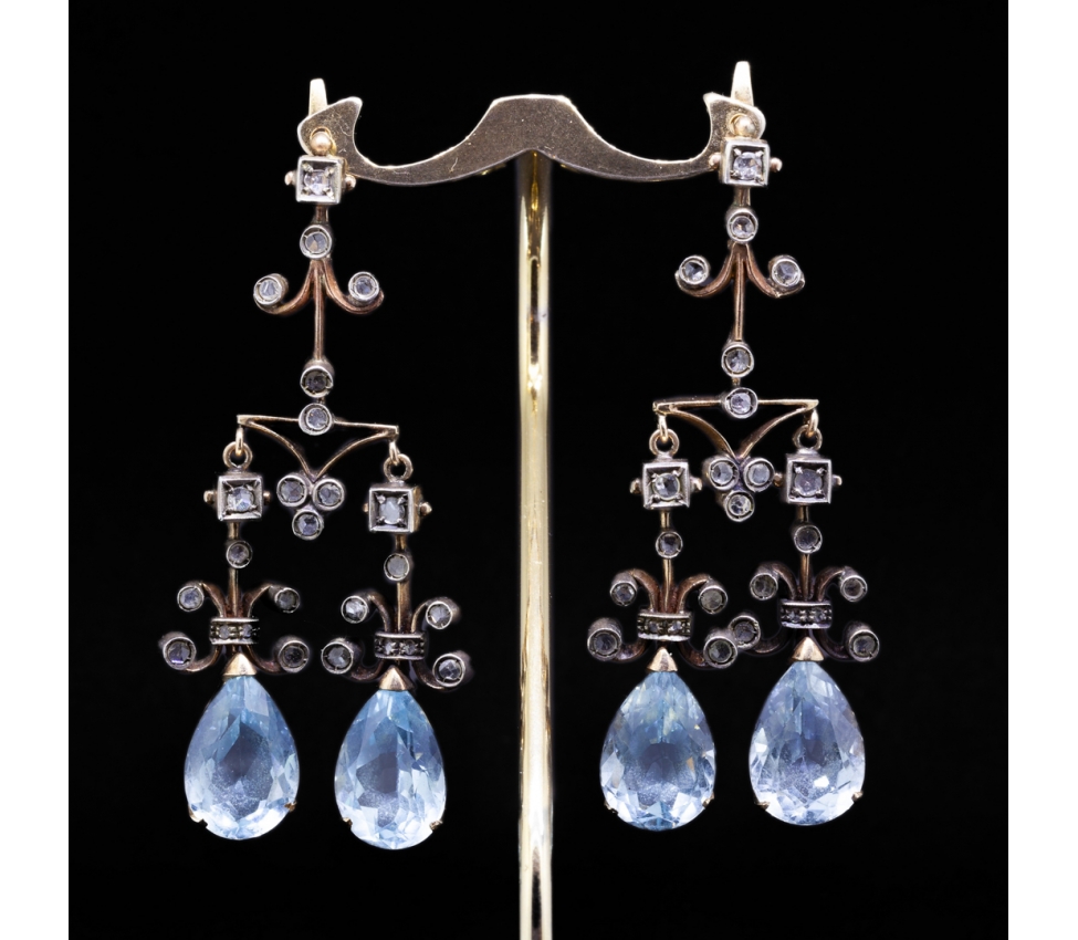 Gold earrings with Sky Blue topaz and rose-cut diamonds, first half of the 20th century - 1