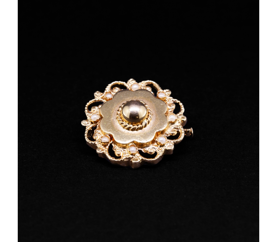 Gold brooch with pearls, 1st half of the 19th century, manual work, Paris - 1