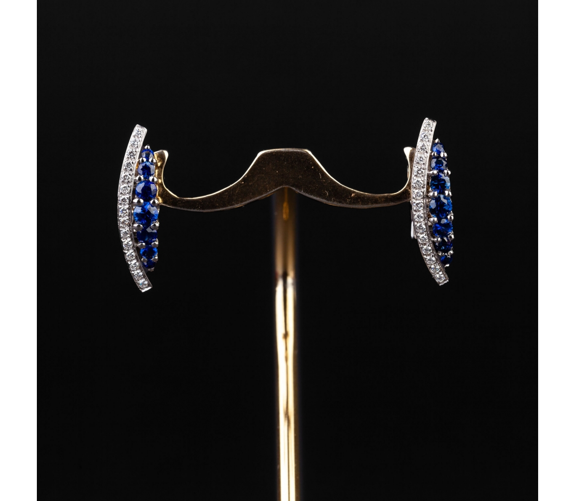 Gold earrings with diamonds and sapphires of the Italian brand Alfieri & St. John - 1