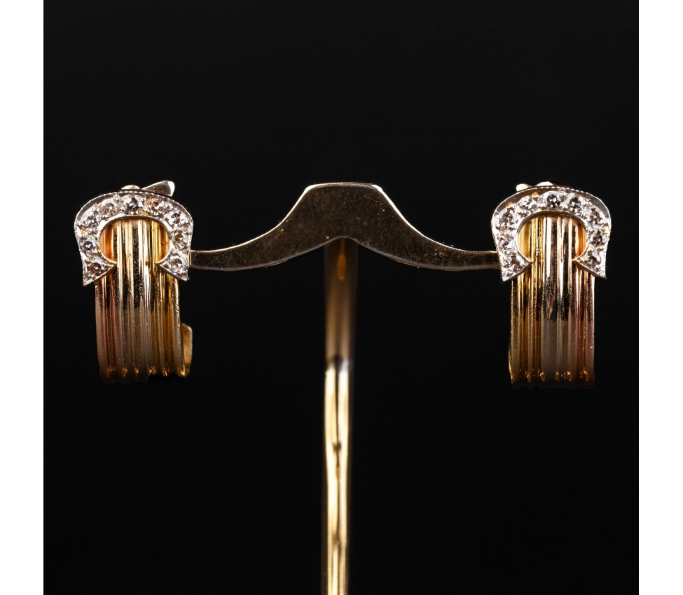 Gold vintage earrings with diamonds and horseshoe motif from the 1980s - 1