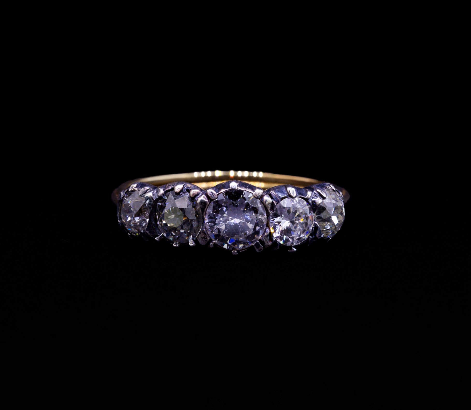 Pierścionek z diamentami 1,39 ct, I poł. XX w., Złoto 585, Srebro - 2 Pierścionek z diamentami 1,39 ct, I poł. XX w., Złoto 585, Srebro - 2