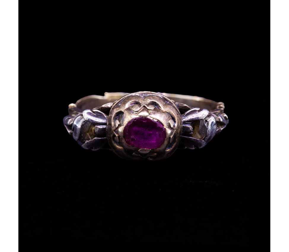 14K Gold, Ring with Ruby and Diamond Rosettes, Vintage - 2