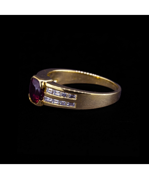 18K Gold, Ring with Ruby and Diamonds, Italy, Arezzo, Vintage - 1