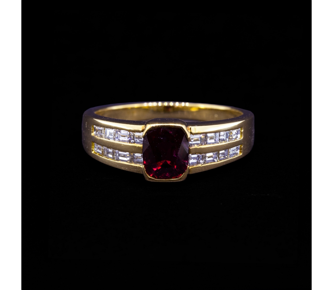 18K Gold, Ring with Ruby and Diamonds, Italy, Arezzo, Vintage - 2