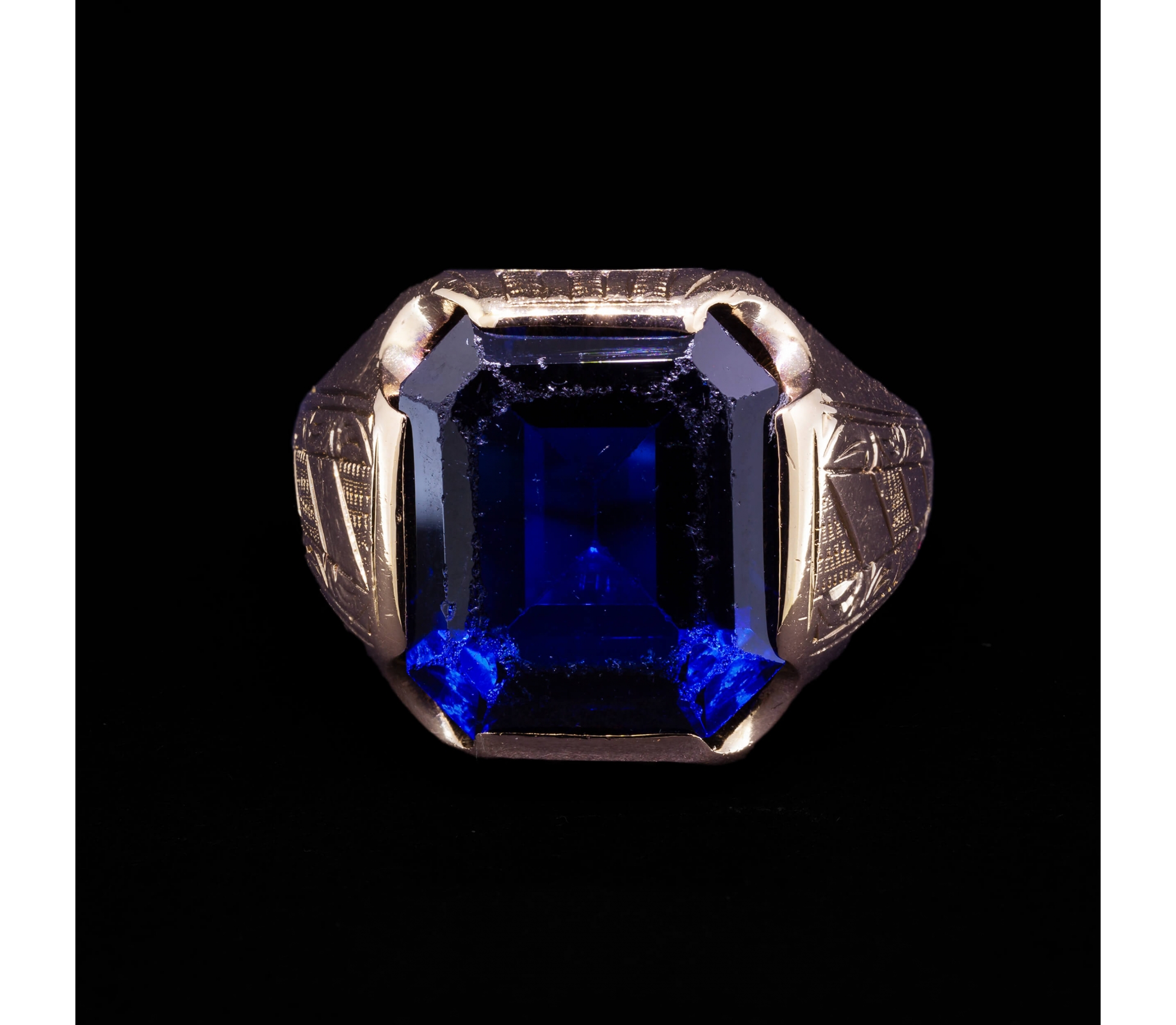 14K Gold, Signet Ring with Cobalt Glass, 1940s–1950s - 2 14K Gold, Signet Ring with Cobalt Glass, 1940s–1950s - 2