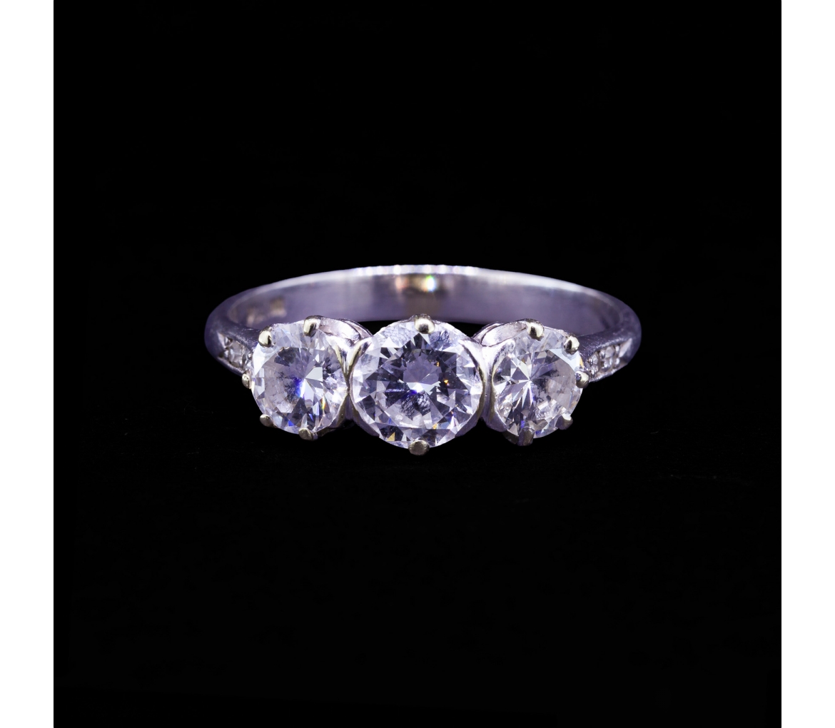 Platinum Three-Stone Diamond Ring, Vintage - 1