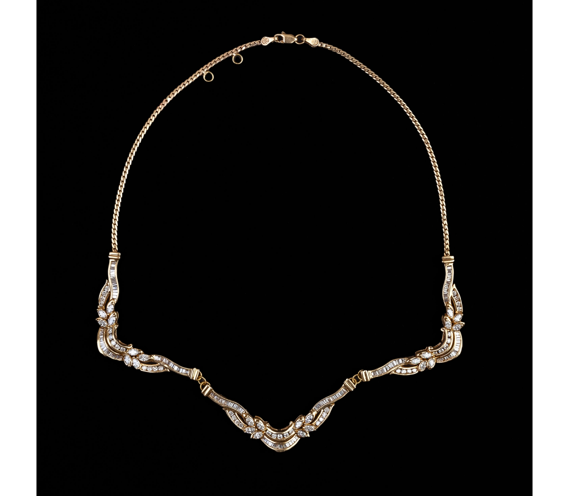 9K Gold, 3.76 ctw Diamond Necklace, Vintage - 1 9K Gold, 3.76 ctw Diamond Necklace, Vintage - 1