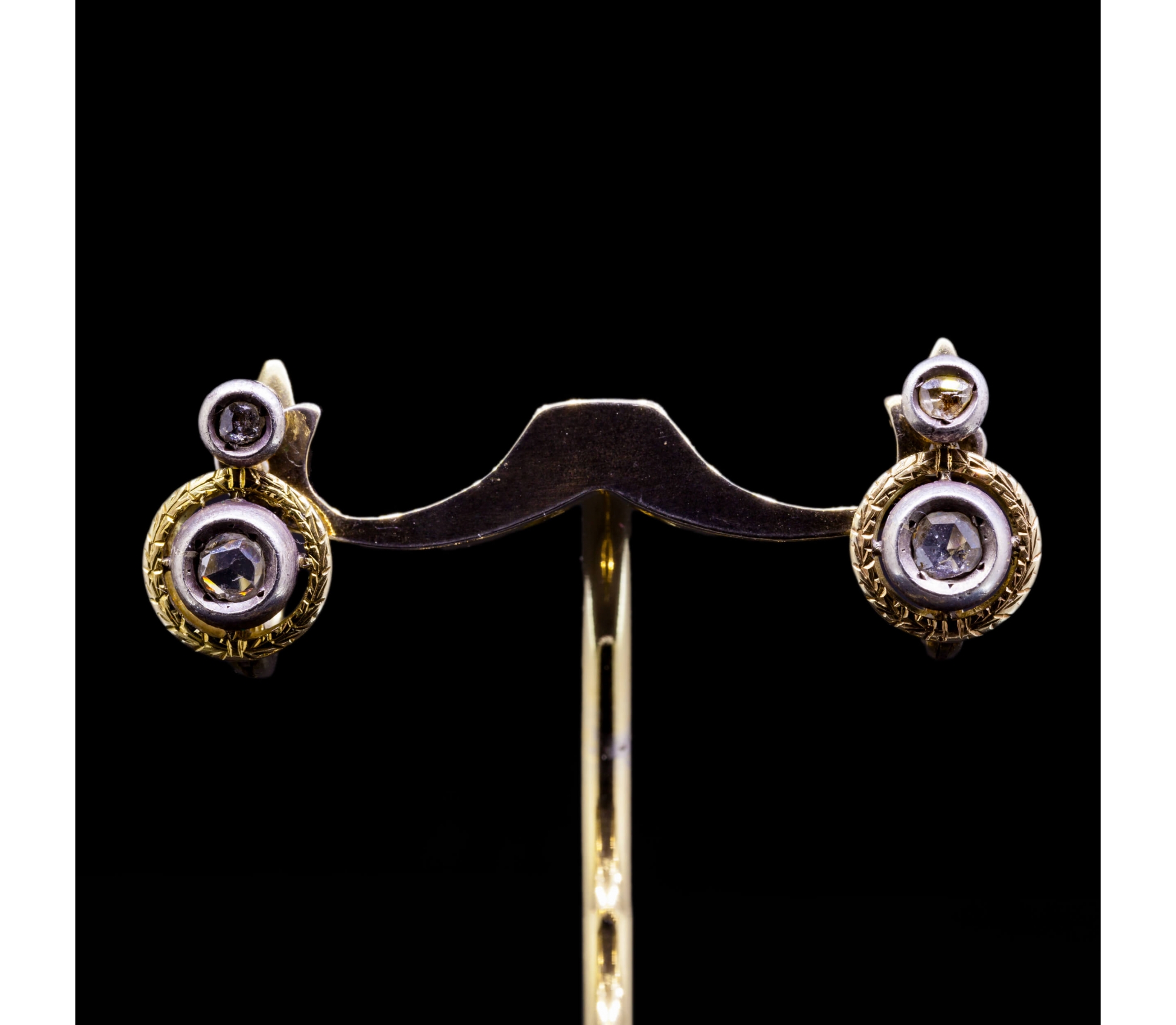 14K Gold, Silver, Rose Cut Diamond Earrings, 1st half of the 20th century - 1 14K Gold, Silver, Rose Cut Diamond Earrings, 1st half of the 20th century - 1