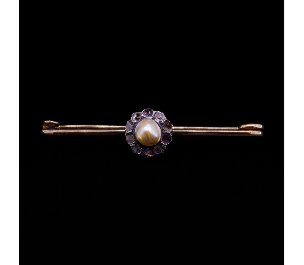18K Gold Brooch with Pearl and Rose-cut Diamonds, late 19th century - 1